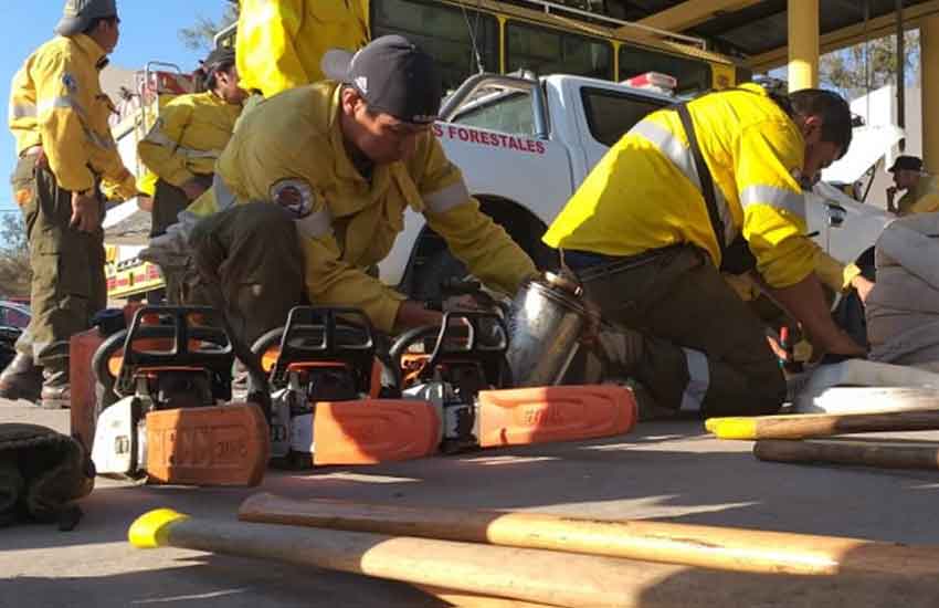 Jujuy envió Brigadistas a Bolivia para combatir incendios forestales