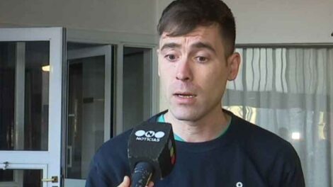 Le fracturaron el maxilar a un bombero en un incendio