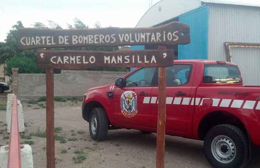 Entregan el título de propiedad para los Bomberos de Jacobacci