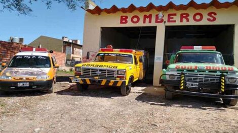Presentación del nuevo autobomba de los Bomberos de La Paz