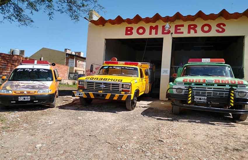 Presentación del nuevo autobomba de los Bomberos de La Paz