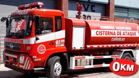 Bomberos voluntarios de Cañuelas presentó una nueva unidad