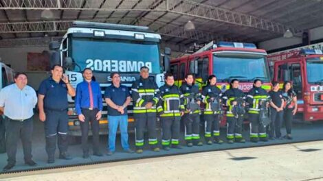 Bomberos presentaron equipamientos enviados desde Bélgica