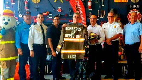 Bomberos de Puerto Rico reciben donaciones de equipo