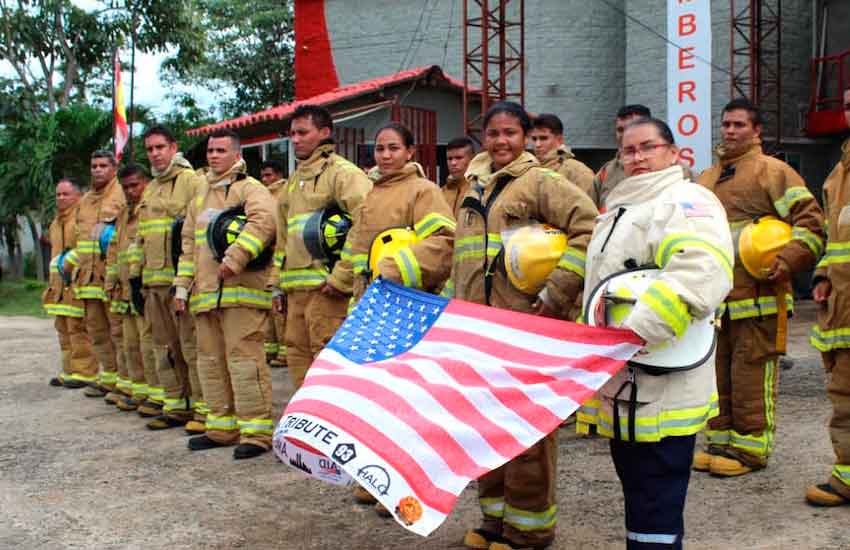 Fundación de Nueva York entregó dotación a Bomberos de Malambo