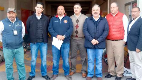 Entregan equipo al Cuerpo de Bomberos Voluntarios de Nogales