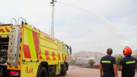 Nuevo camión Bomba Nodriza Pesada para el Servicio de Bomberos