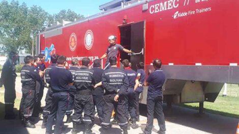 El Centro de Entrenamiento Móvil de Espacios Confinados en Bolivar