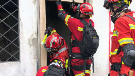 USAR ECU-13 del Cuerpo de Bomberos de Cuenca