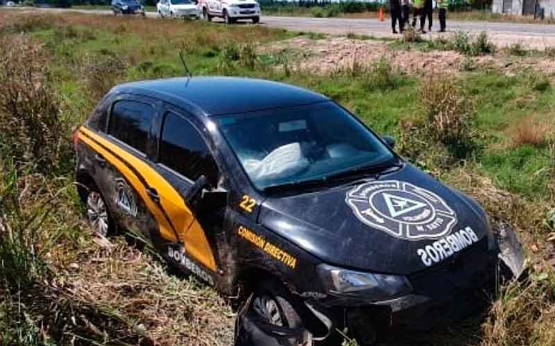 Un móvil de Bomberos de Maquinista Savio protagonizó un accidente