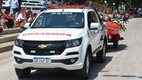 Bomberos Voluntarios de 25 de mayo presentó nueva unidad