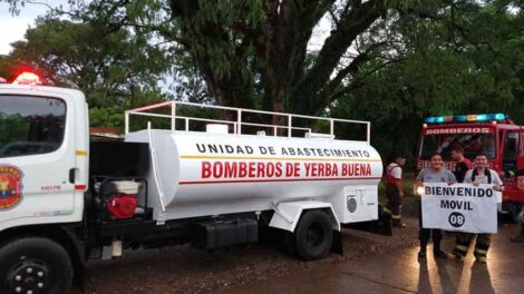 Nueva unidad cisterna de Bomberos de Yerba Buena