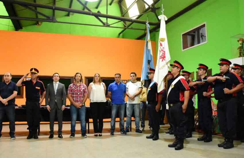 Bomberos de Florencio Varela conmemoró un nuevo aniversario