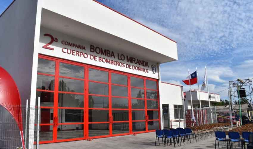 Bomba Lo Miranda inauguro su nuevo cuartel