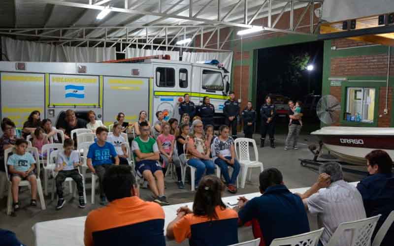 Se creó la Escuela de Cadetes de Bomberos Voluntarios "Mi-Nes"