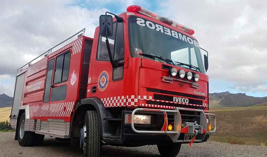 Bomberos de Villa La Angostura recibió una unidad totalmente renovada
