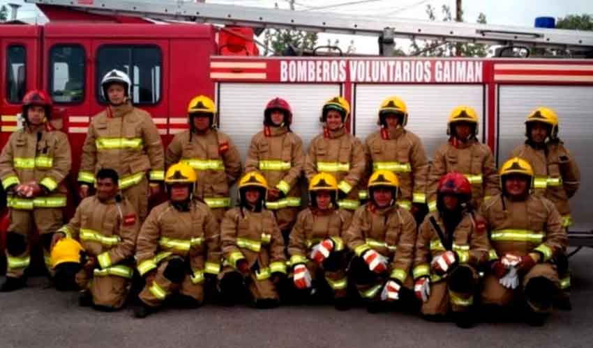 Bomberos de Gaiman estrena equipamiento