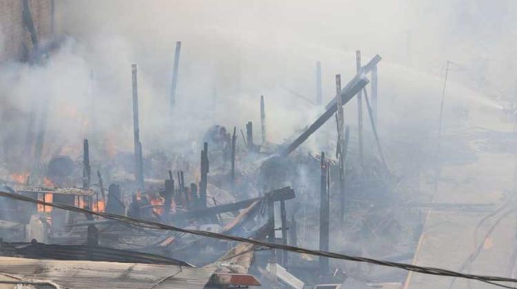 Bomberos atendieron más de 70 incendios en Lima y Callao