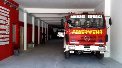 Bomberos Voluntarios de Esperanza ya opera en su flamante cuartel