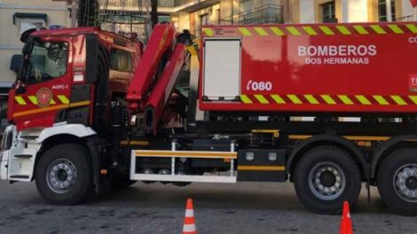 Nuevo vehículo para los bomberos de Dos Hermanas