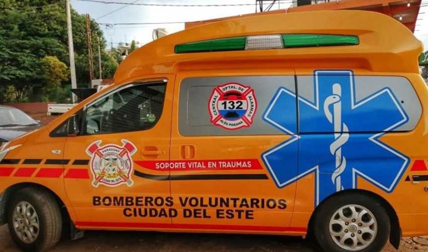 Bomberos Voluntarios de CDE ya disponen de nueva ambulancia