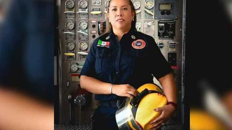 Roban equipo de rescate a bombera en Monterrey