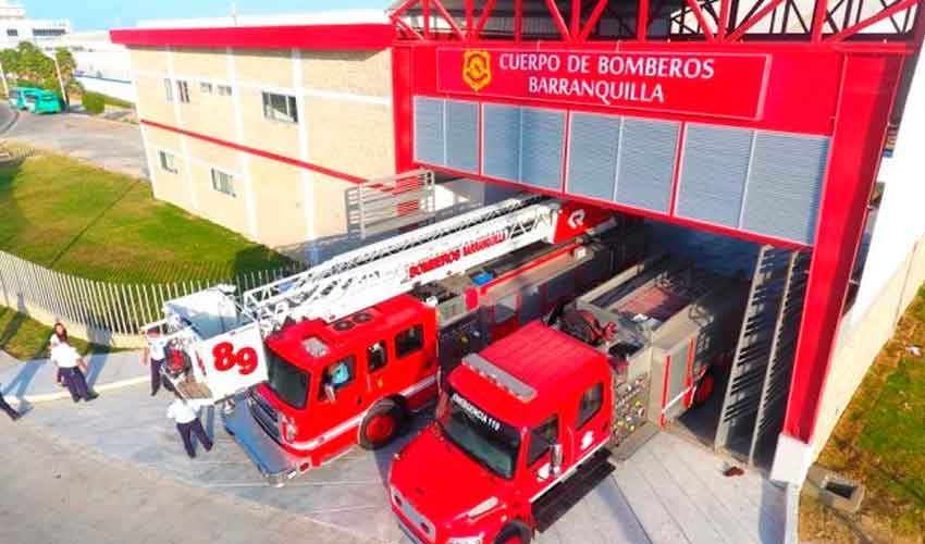 Bomberos de Las Flores conmemoraron 3 años de servicio