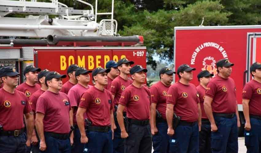 Bomberos de la Policía celebró su cumpleaños 74