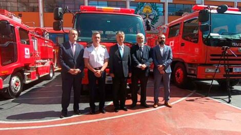 Bomberos aumenta su flota de vehículos y equipamiento