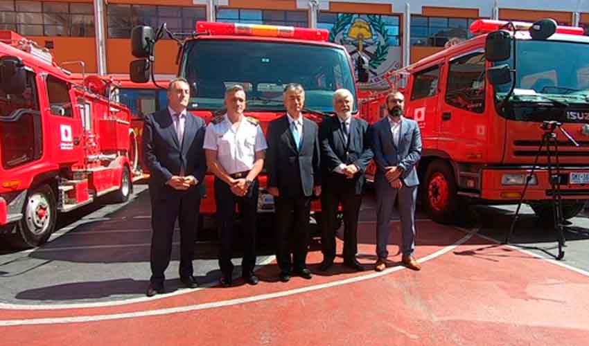 Bomberos aumenta su flota de vehículos y equipamiento