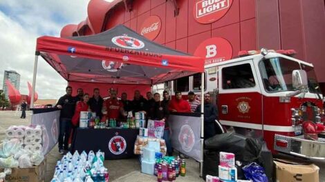 Recibe Bomberos Tijuana importante donativo