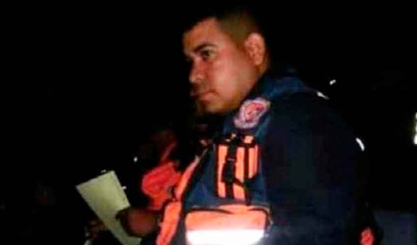 Un bombero falleció por descarga eléctrica accidental