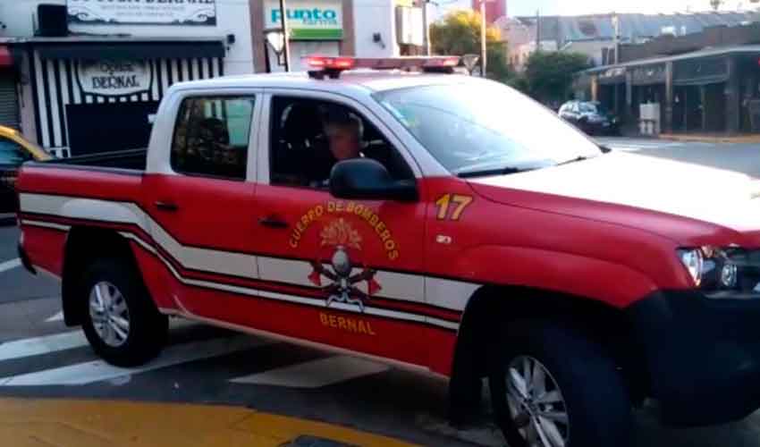 Campaña de los Bomberos Voluntarios de Bernal