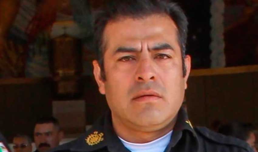 Fallece bombero tras caer de un acantilado durante incendio
