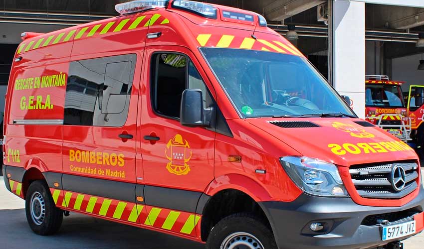 Bomberos de Madrid adapta furgones para recoger difuntos