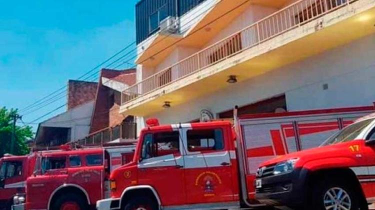 Ex bombero desde Italia hizo la donación para pagar el teléfono del Cuartel