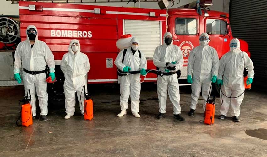 Desinfectan cuartel y aíslan a bomberos que tuvieron contacto con un caso positivo