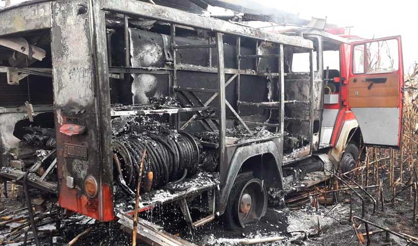 Se incendió camión de Bomberos Voluntarios de Ramona