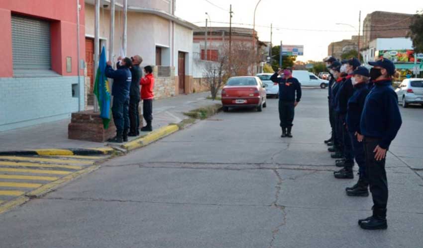 Bomberos Voluntarios de Punta Alta celebró 93 años vida