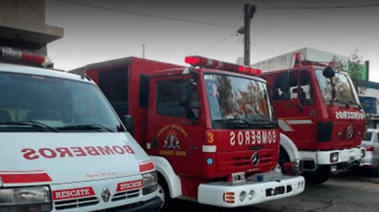 Un bombero de Longchamps fue internado por síntomas de COVID