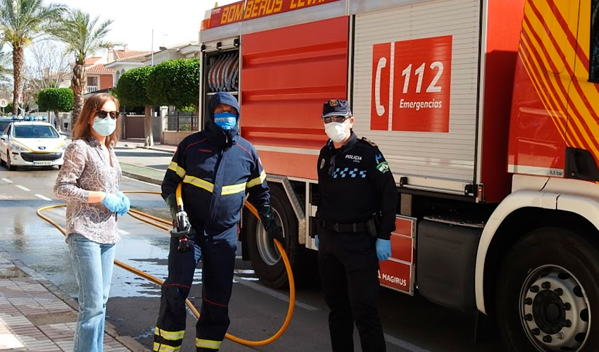 Bomberos del Levante refuerzan las labores de desinfección