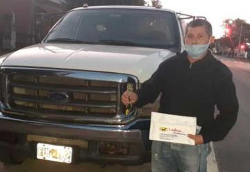 Bomberos de Pueblo Libertador adquiere un camión Ford 4000
