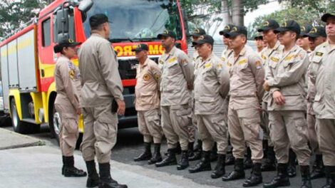 10 bomberos dan positivos y 5 están a la espera de resultados en SPS