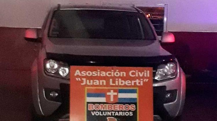 Bomberos Voluntarios Candelaria con nueva camioneta