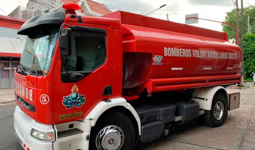 VENTA: Bomberos de Lanús Oeste vende cisterna