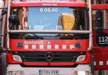 Roban material del camión de bomberos de una escuela de Emergencias