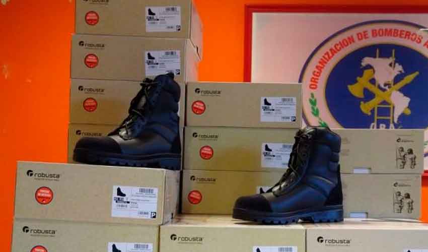 Bomberos adquirieron borceguies para incendios de forestales