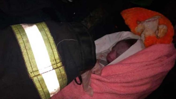 Bomberos de Gobernador Roca ayudaron a una mamá a dar a luz