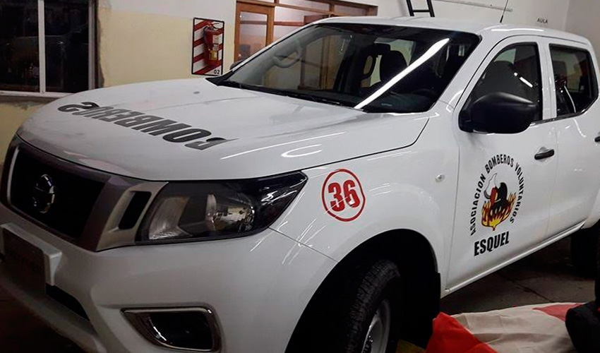 Nuevo movil y equipamiento para Bomberos de Esquel