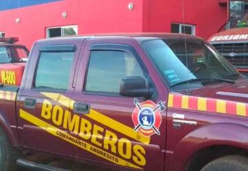 Bomberos adquirieron equipos de protección y un vehiculo